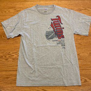Grey Minnesota Twins Baseball Short Sleeve T-shirt